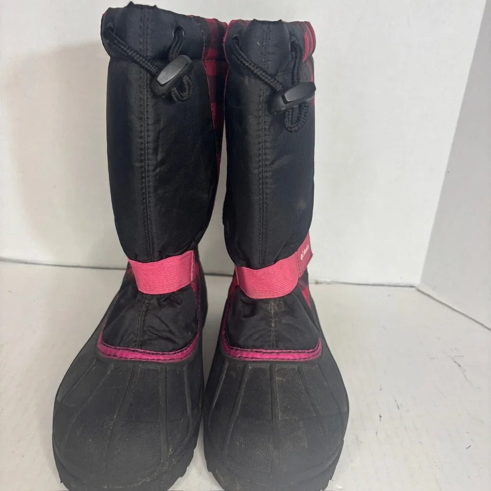 Columbia Powderbug Kids Size 5 Pink & Black‎ Plaid Waterproof Snow Boot